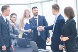 Selling to Major Accounts: A Strategic Approach