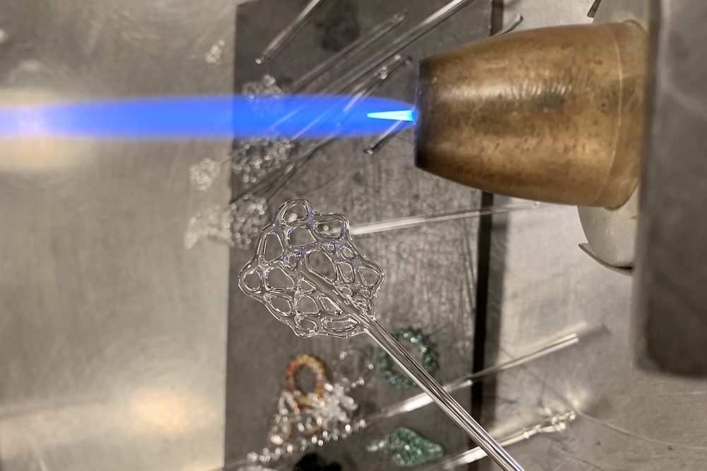 Introduction to Boro [Class in NYC] UrbanGlass CourseHorse