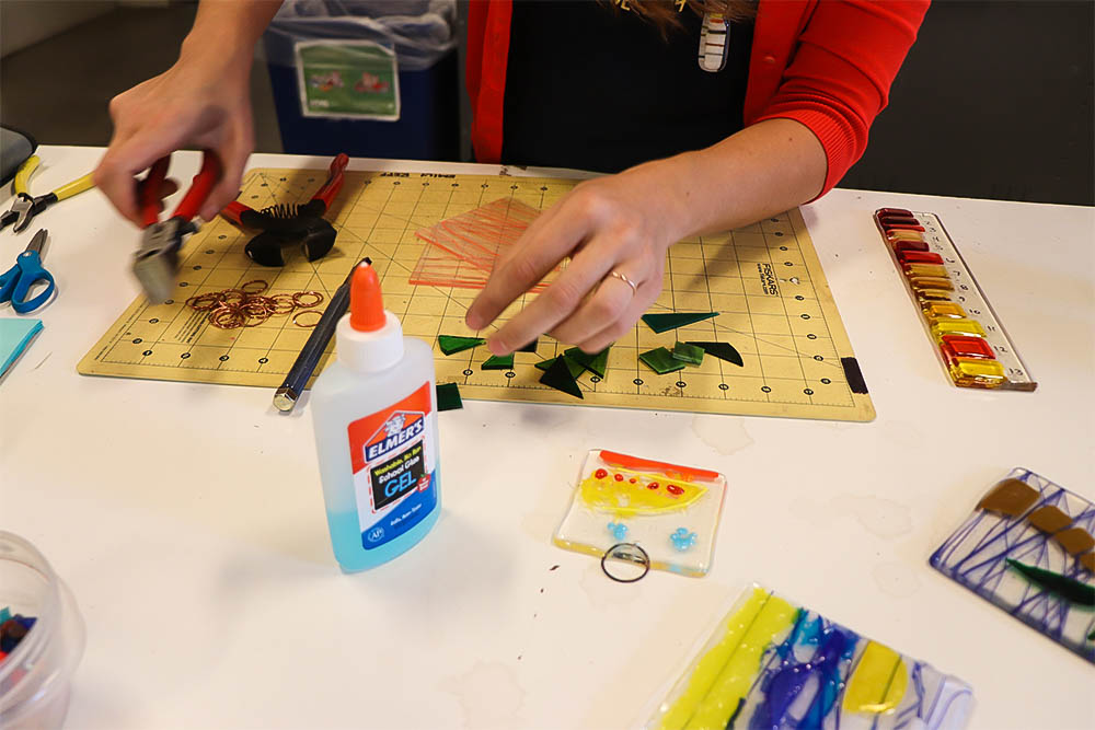 fused glass jewellery courses near me