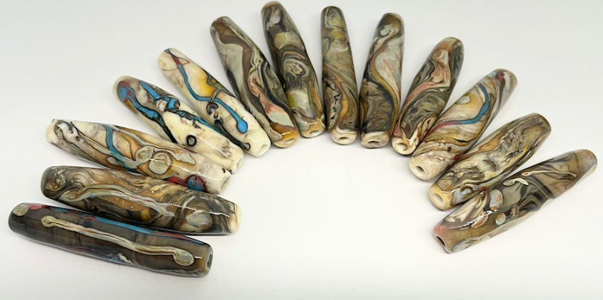 Let’s Focus: Shapes, Textures, Hollows, Metals