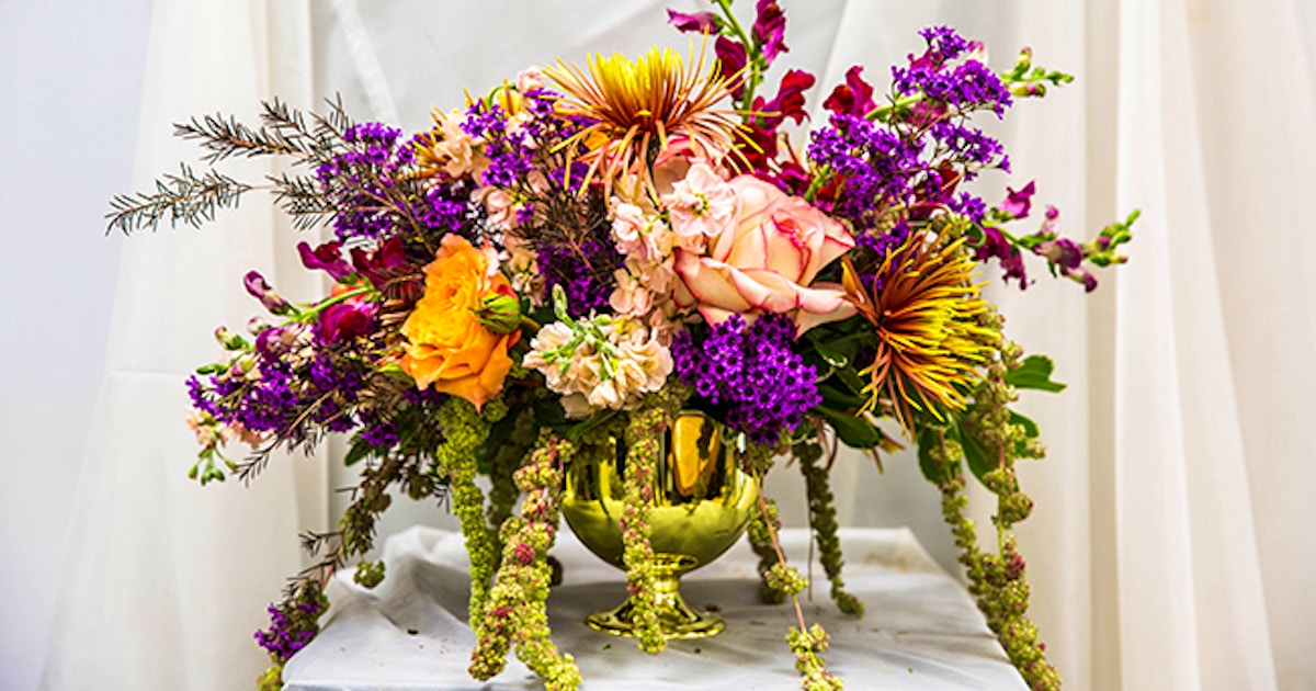 Compote Arrangement Online Floral Design Classes New York Coursehorse New York Botanical Garden,Strawberry Wine Song