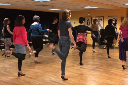 Performance / Choreography for Followers (any gender)