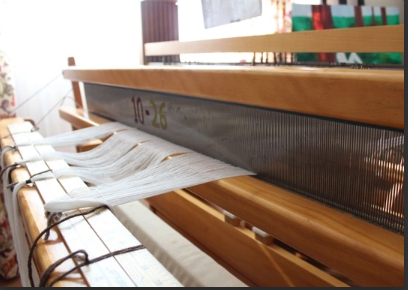 Weaving Curious: An Intro to Floor Looms