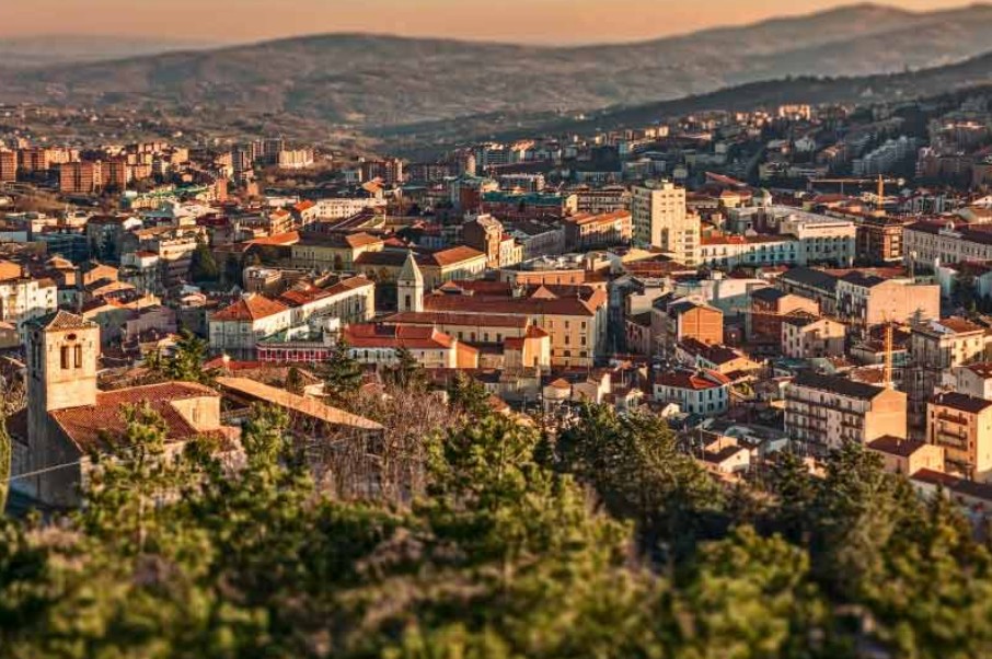 Abruzzo, Molise, Lazio & Review
