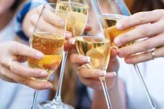 Champagne and other Sparkling Wines of the World
