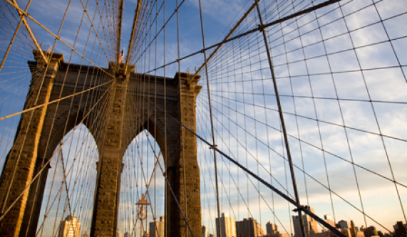 Photo Safari: Brooklyn Bridge @ Night