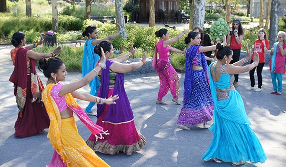 hindi dance programme