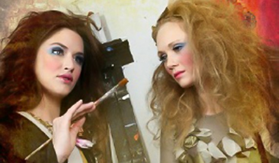 Make Up 101: The Beauty In Your Bag Girls Night Out
