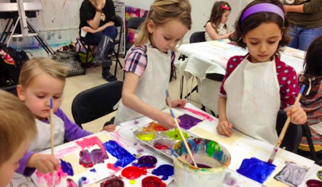 Art Classes for 8-12 year olds