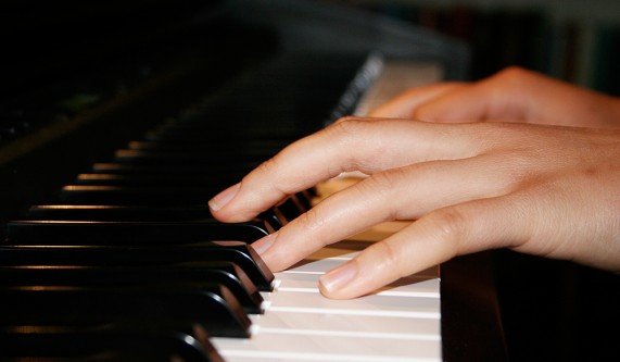 Piano (Ages 13+)