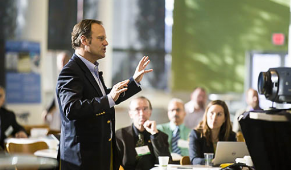 Effective Public Speaking and Presenting