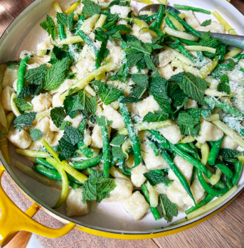 Spring Farmer's Market Tour + Cooking Class