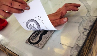 ARTS & ARCHITECTURE :: GRAPHIC ARTS :: RELIEF PRINTING PROCESS :: EQUIPMENT  [2] image - Visual Dictionary Online