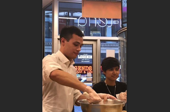 Group Sushi Making with Sake (Private)