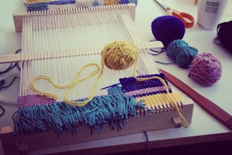Mini Loom Weaving [Class in NYC] @ Brooklyn Craft Company