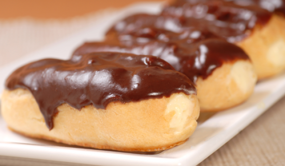 NYC: Eclair & Cream Puff