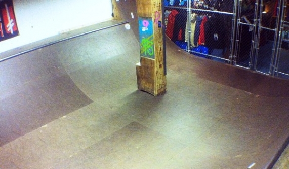SKATEYOGI