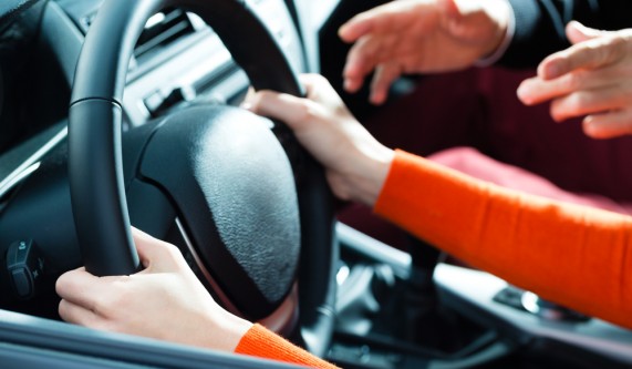 Pre-License Course (5 hour) Zoom 4/9, 4/16, 4/30 - all at 4:3pm - Driving