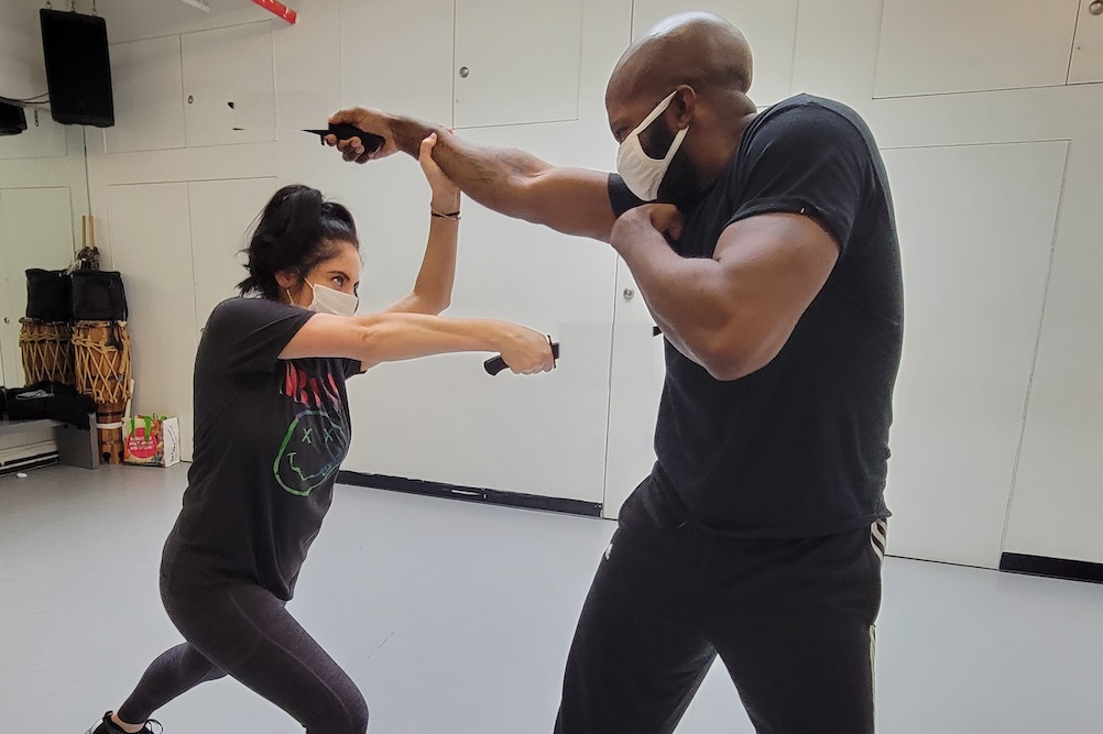 Weapon Track: Knife