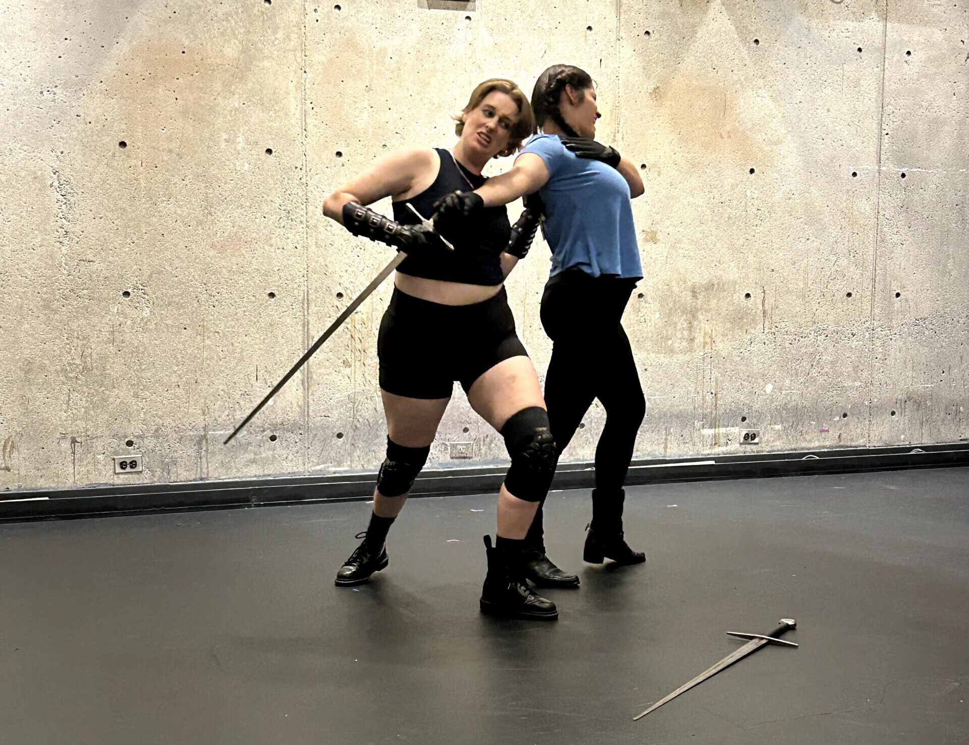 Weekly Class: Unarmed & Longsword
