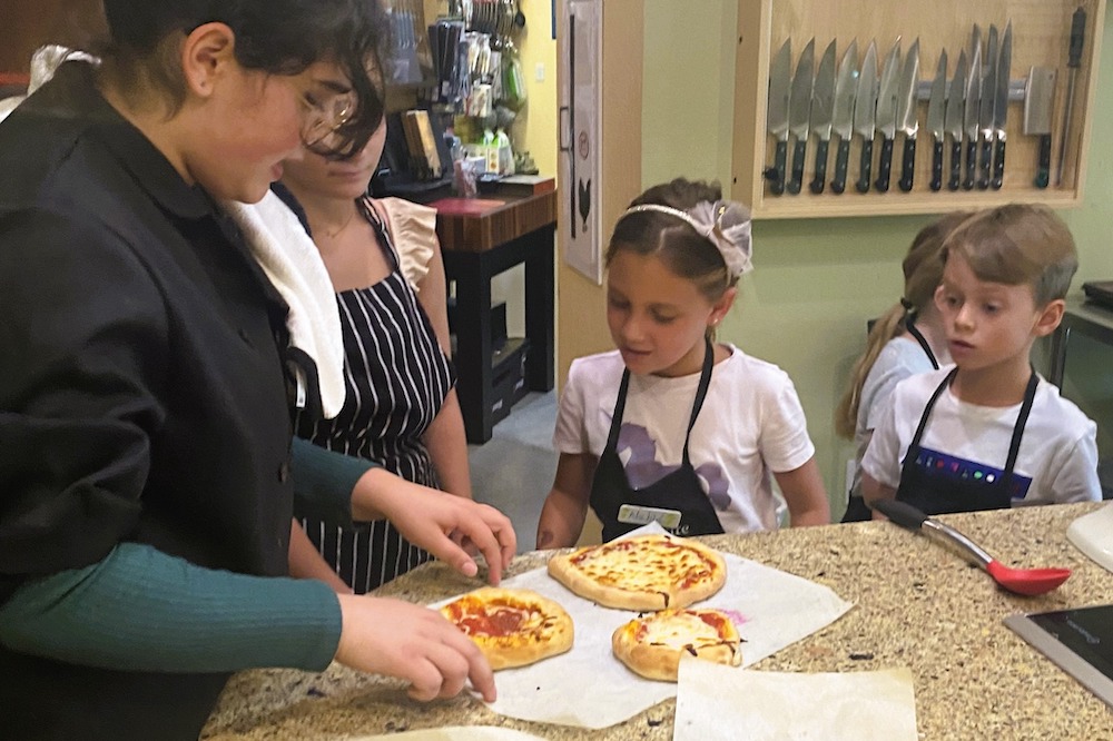 Parents Night Out: Pizzas and Halloween Cupcakes