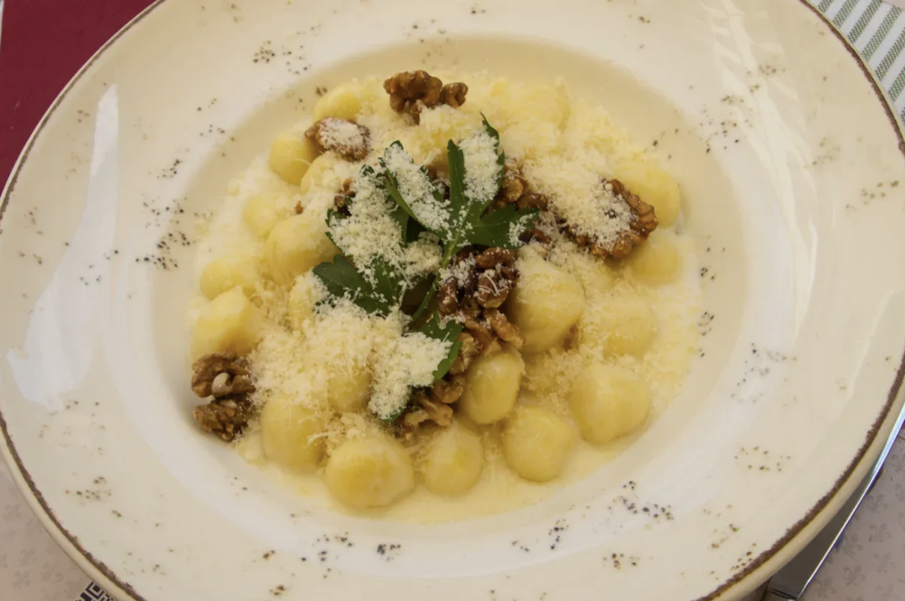 Italian: Gnocchi with Gorgonzola Cream Sauce & Walnuts, Mixed Greens, Tiramisu