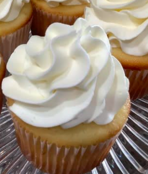 Bakeshop: Decorate Cupcakes & Frosting Cupcake Fundamentals