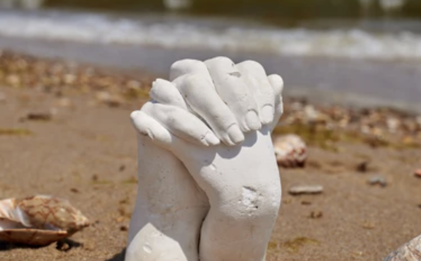 handcast1.png