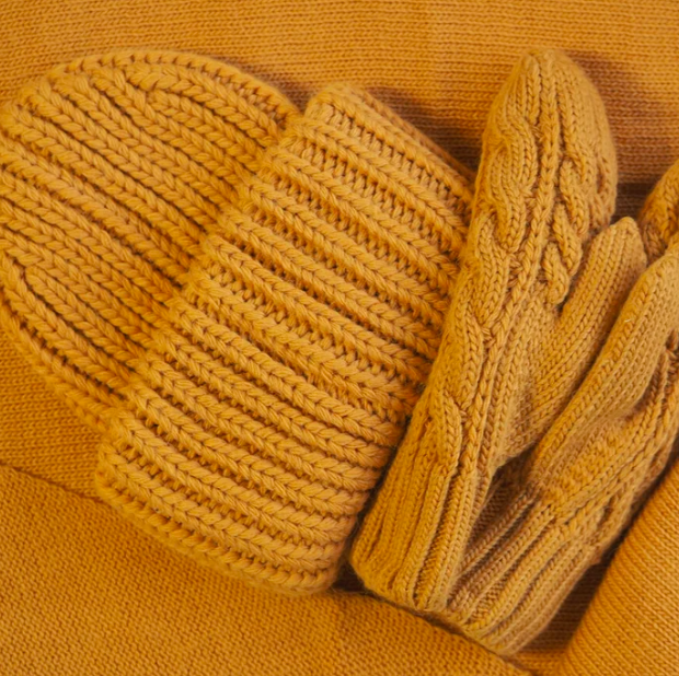 Cozy Upcycling: Transform Your Sweater Into Winter Accessories