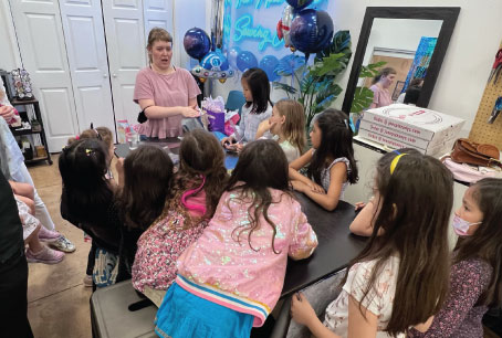 Kids' Summer Fashion Camp (Ages 11-14)