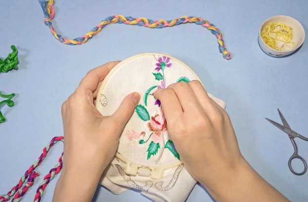 embroidery1.jpg