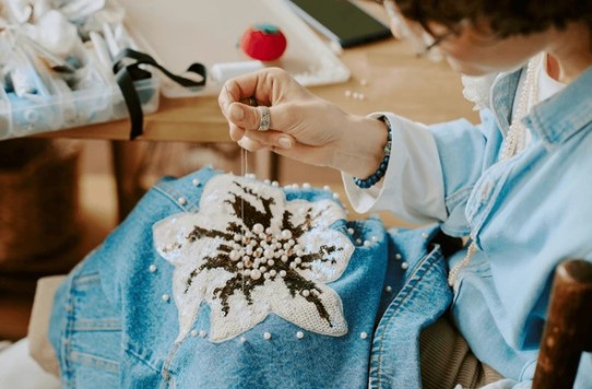 hand embroidery1.jpg