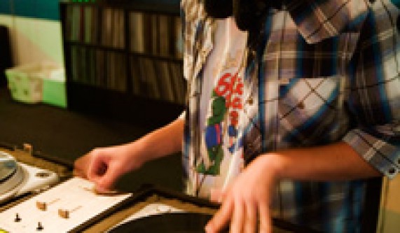 1on1 Online DJ lessons (Private) [Class in Online] Scratch DJ