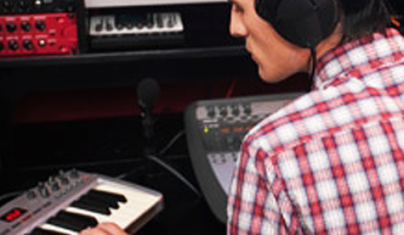 Dance Music Mixing & Programming [Class in NYC] Scratch DJ Academy