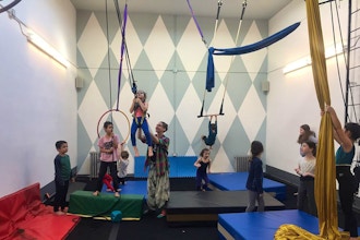 Kids' Trapeze/Lyra (Ages 6-10)