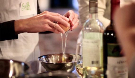 Cooking With Wine Adult Byob Cooking Techniques Classes Boston Coursehorse Taste Buds Kitchen Beverly - 