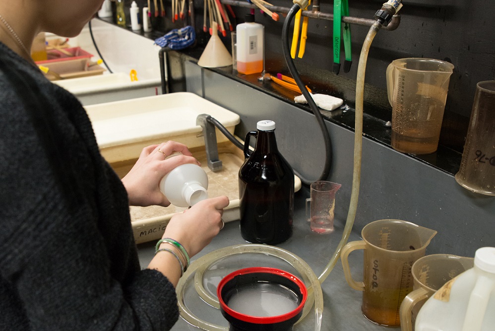 Sunday Open Studio [Class in NYC] Hamilton Heights Darkroom CourseHorse