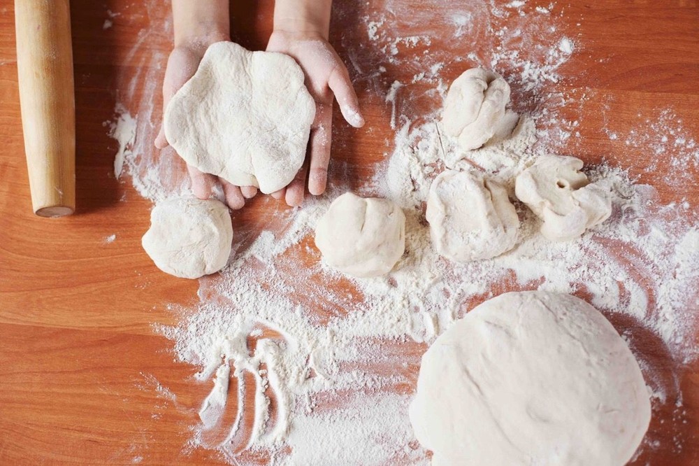 Summer Cooking Camp: Baking 101 (Ages 9-13)