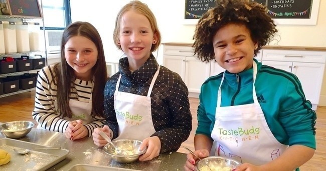 Family Cooking: Sushi Party  (Ages 9+)