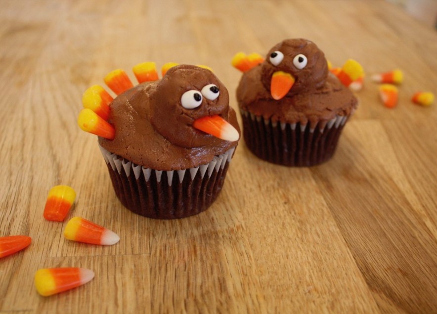 Turkey Cupcakes (Ages 2-8 with Caregiver)