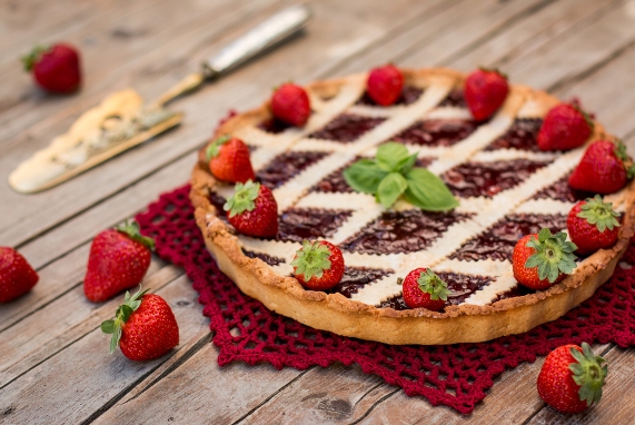 Crostata di Marmellata (Italian Tart)