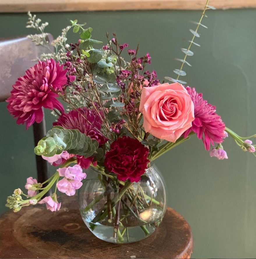 OUTDOOR, IN PERSON Flower Design Class on Mother's Day