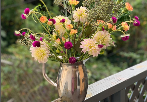 Floral Design 101: What to do with that Vase