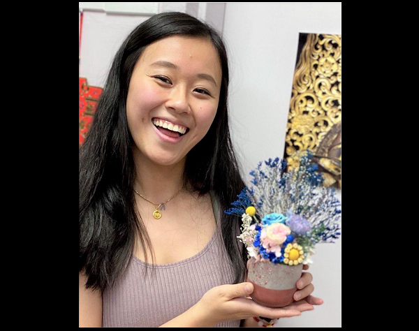 Digital Floral Workshop with Real Flowers