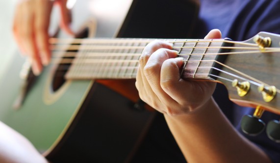 guitar classes around me