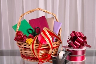 Gift Wrapping - Moms, Dads, and Grads