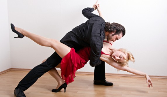 Salsa Dance: Intermediate