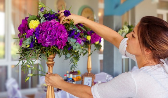 Ikebana: Japanese Floral Art, Intermediate