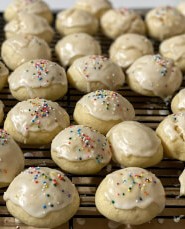 Italian Christmas Cookie Baking