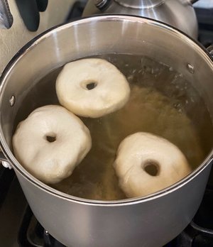 New York Style Bagels (Virtual Baking)